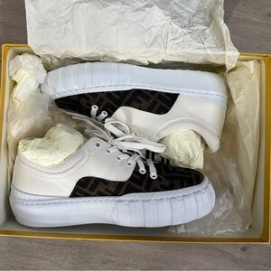 NWT ‘White Brown’ Fendi Force Lace-Up Sneaker